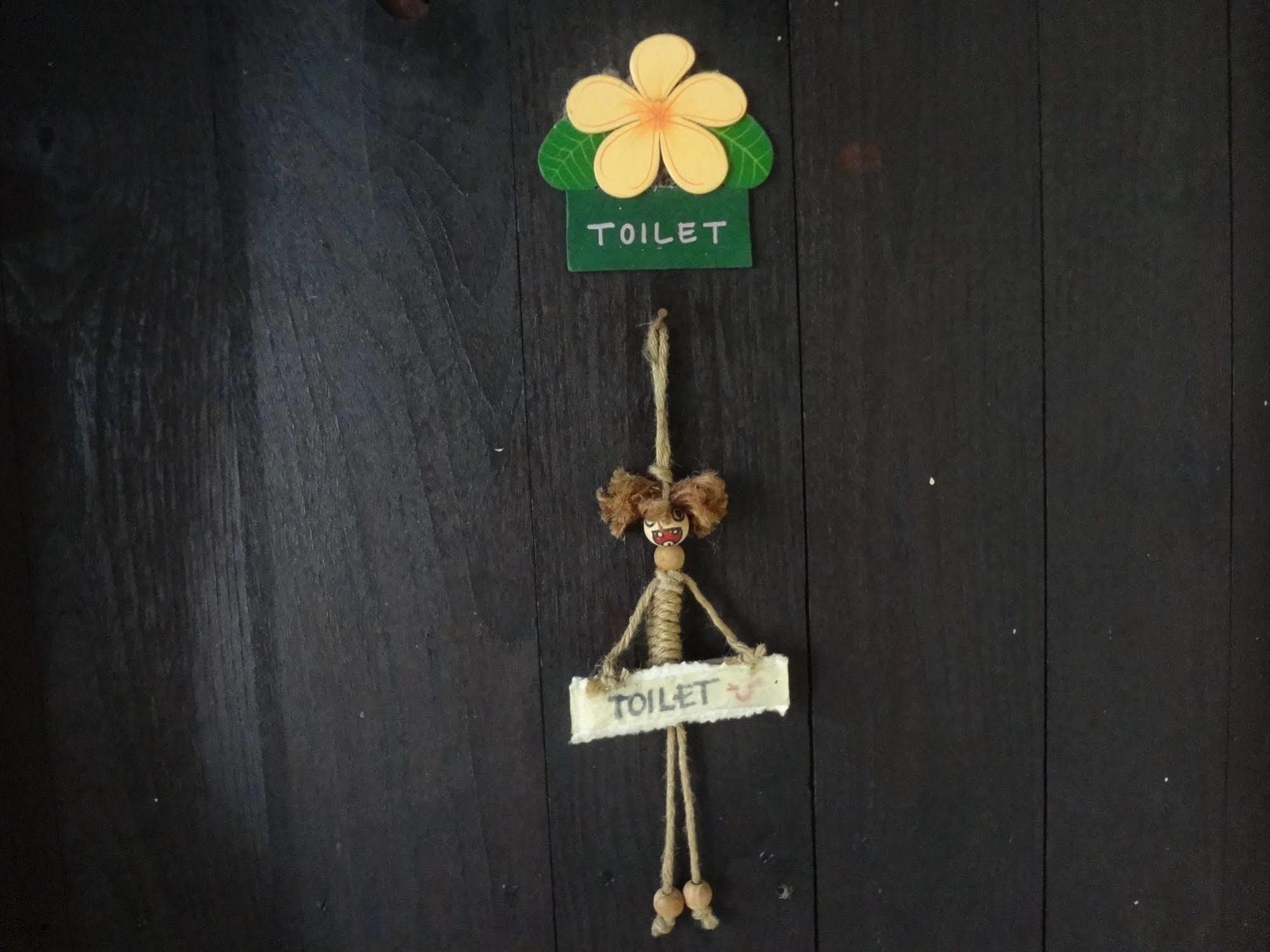 Baan Mai Guesthouse Mae Hong Son Exteriér fotografie